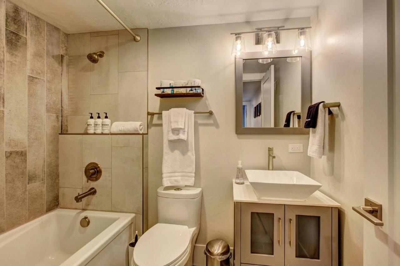 Little Blue Bungalow On Boise'S Bench, Pet Friendly, Fully Fenced Yard With Doggie Door! 2 Miles From Bsu, 5 Minutes From Downtown Boise, Desk And Workstation For Remote Workers, 2 Tv'S Large Walk-In Closet, Good For Mid-Term Stays Ngoại thất bức ảnh